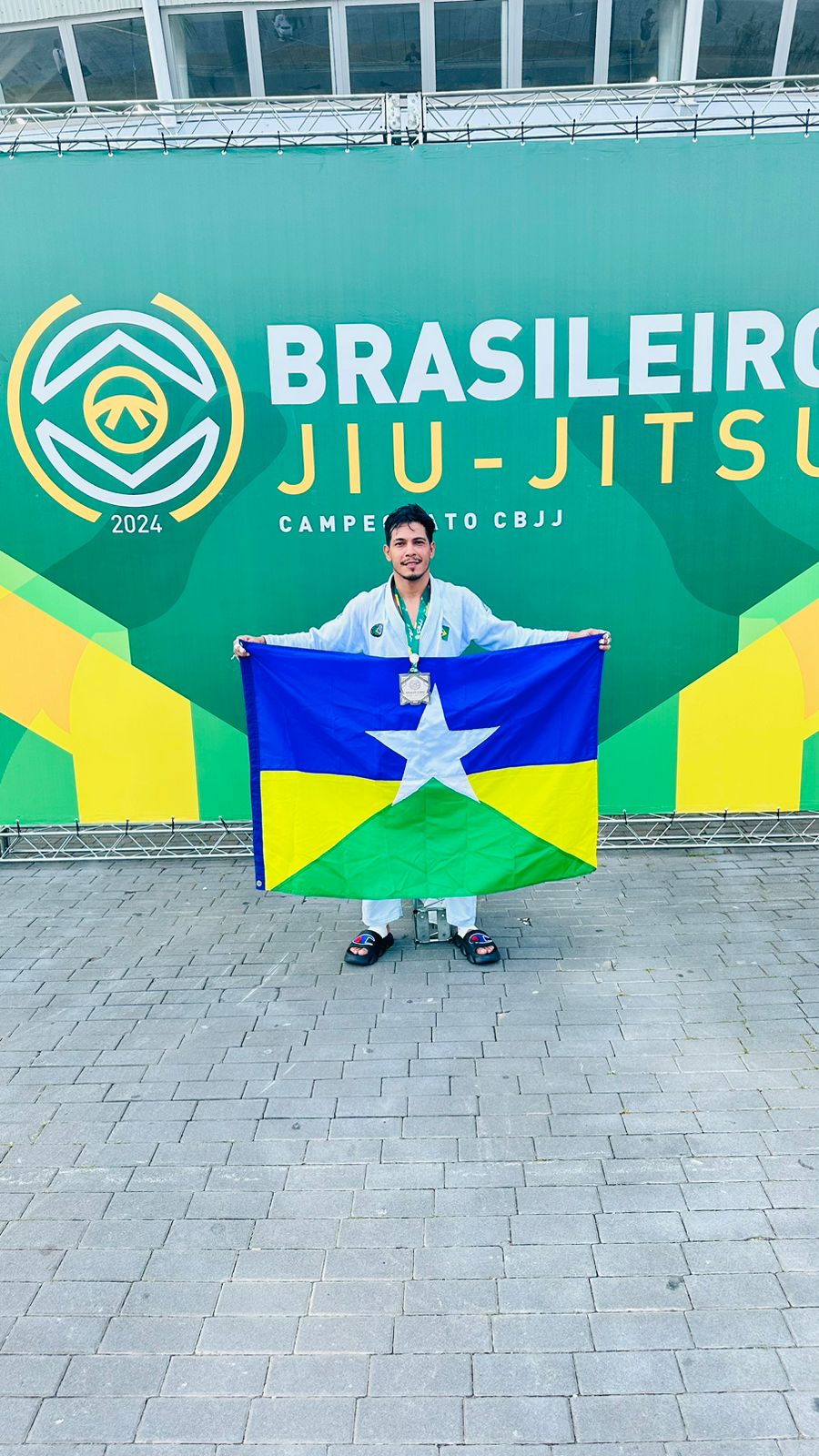 CONQUISTA: Atleta de RO é vice-campeão em Campeonato Brasileiro de Jiu-Jitsu 